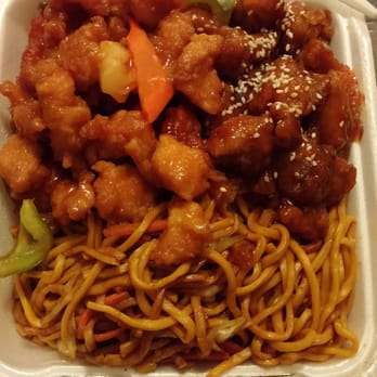 China Wok - Honey chicken and sesame chicken take out...you get alot of food - Chinese Near Me - Jacksonville, Arkansas
