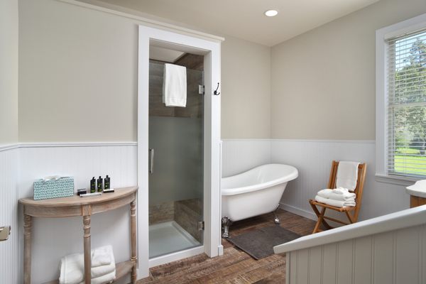 Bay Breeze Inn by null