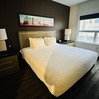 Hyatt House Pittsburgh-South Side - Bedroom - Hotels Near Me - Pittsburgh, Pennsylvania Hyatt House Pittsburgh-South Side - Bedroom - Hotels Near Me - Pittsburgh, Pennsylvania