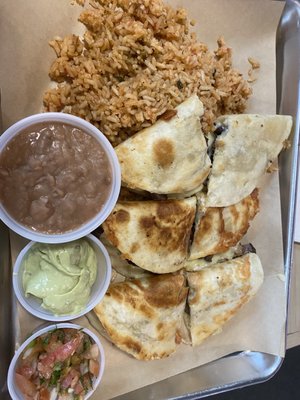 CHILOSO MEXICAN BISTRO - Updated August 2025 - 107 Photos & 194 Reviews ...