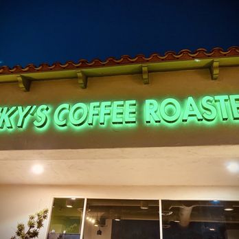 Lucky's Coffee Roasters - Coffee & Tea Near Me - Claremont, California