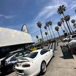 Horn's Collision Center - My low milage Toyota Supra being picked up after they fixed a mechanical issue I was having!