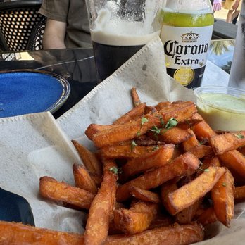 OVER UNDER PUBLIC HOUSE - Updated September 2024 - 926 Photos & 1236 ...