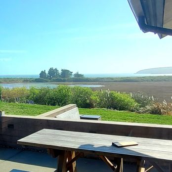 Drakes Fireside Lounge - New American Near Me - Bodega Bay, California