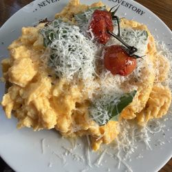 A Never Ever Ending Love Story - Lemon eggs