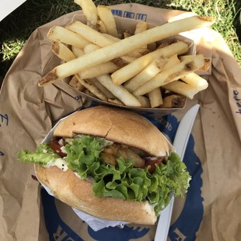 Fergburger - Burgers Near Me - Queenstown, OTA Fergburger - Burgers Near Me - Queenstown, OTA