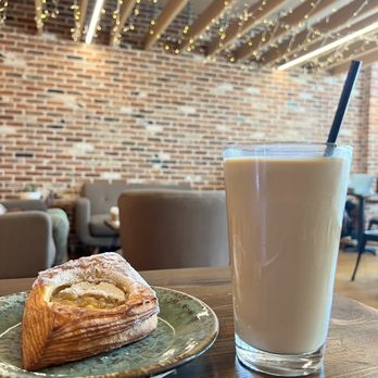 Ragamuffins Coffee House - Iced latte and danish - Coffee & Tea Near Me - Laurel, Maryland