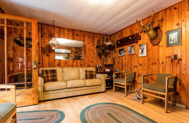 WHEATON’S LODGE Updated October 2024 36 Photos 22 Grove Rd