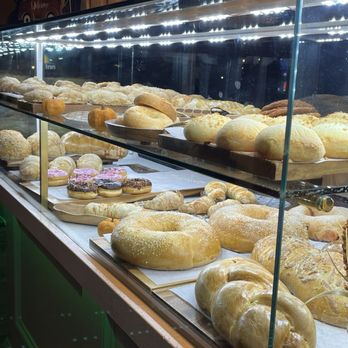 Noches de Colombia - Pastries - Colombian Near Me - Nanuet, New York Noches de Colombia - Pastries - Colombian Near Me - Nanuet, New York