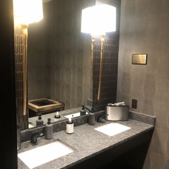 Old Toccoa Farm Resort - Clean and Well lit restrooms - Golf Near Me - Mineral Bluff, Georgia Old Toccoa Farm Resort - Clean and Well lit restrooms - Golf Near Me - Mineral Bluff, Georgia