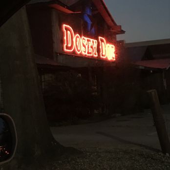 Dosey Doe - Big Barn - Music Venues Near Me - The Woodlands, Texas