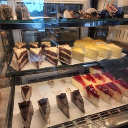 Cake and pastries, breakfast cake is definitely a thing ! Cake and pastries, breakfast cake is definitely a thing !