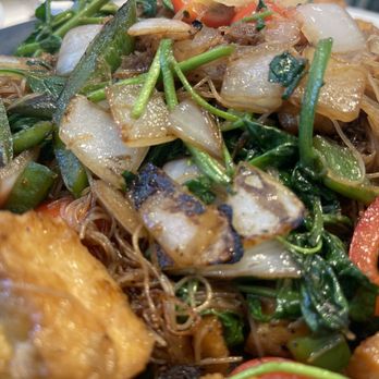 All Rice Thai - Angry bear noodles with tofu - Thai Near Me - Alexandria, Virginia