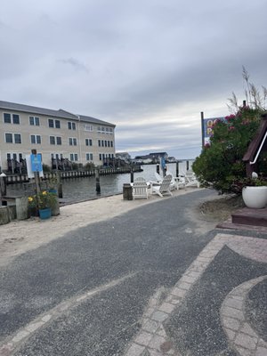 Macky's Bayside Bar & Grill by null