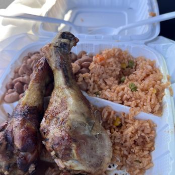 Chicks Natural - Lunch Special with Spanish rice and Pinto beans. - American Near Me - Encinitas, California
