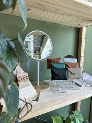 Magdalena Coffee & Houseplants by null