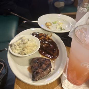 Texas Roadhouse - Steak and BBQ chicken - Steakhouses Near Me - Elizabethtown, Kentucky Texas Roadhouse - Steak and BBQ chicken - Steakhouses Near Me - Elizabethtown, Kentucky