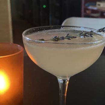 Humbug - Cocktail Bars Near Me - Charlotte, North Carolina