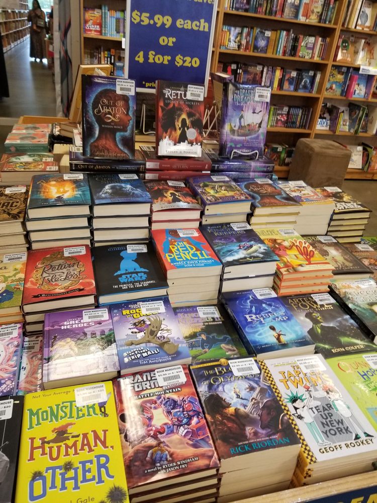 BOOK WAREHOUSE 33 Photos Bookstores 5625 Richmond Rd