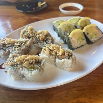 Hooked - Spicy Tuna Roll - Sushi Bars Near Me - Avon, Colorado