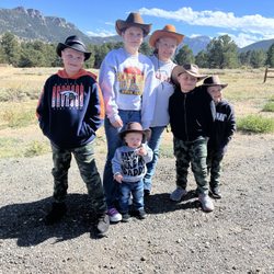 Jackson's Stables - The family about to ride.