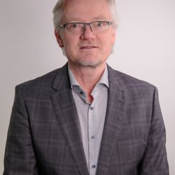 New Horizon Center For Cosmetic Surgery - Dr Gregory Turowski - Harvard & Yale trained Board Certifie Plastic surgeon - 20 plus years experience thousands of surgeries performed