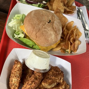 Alice's Restaurant - Burgers and poppers - Diners Near Me - Woodside, California Alice's Restaurant - Burgers and poppers - Diners Near Me - Woodside, California
