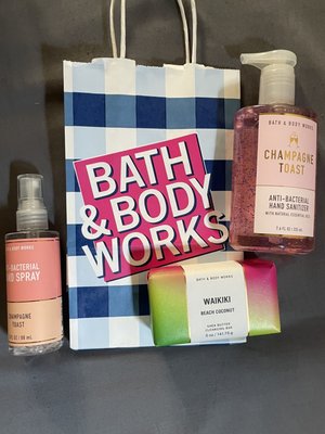 Bath Body Works 14006 Riverside Dr Sherman Oaks Ca Cosmetics Fragrance Mapquest Bath Body Works 14006 Riverside Dr Sherman Oaks Ca Cosmetics Fragrance Mapquest