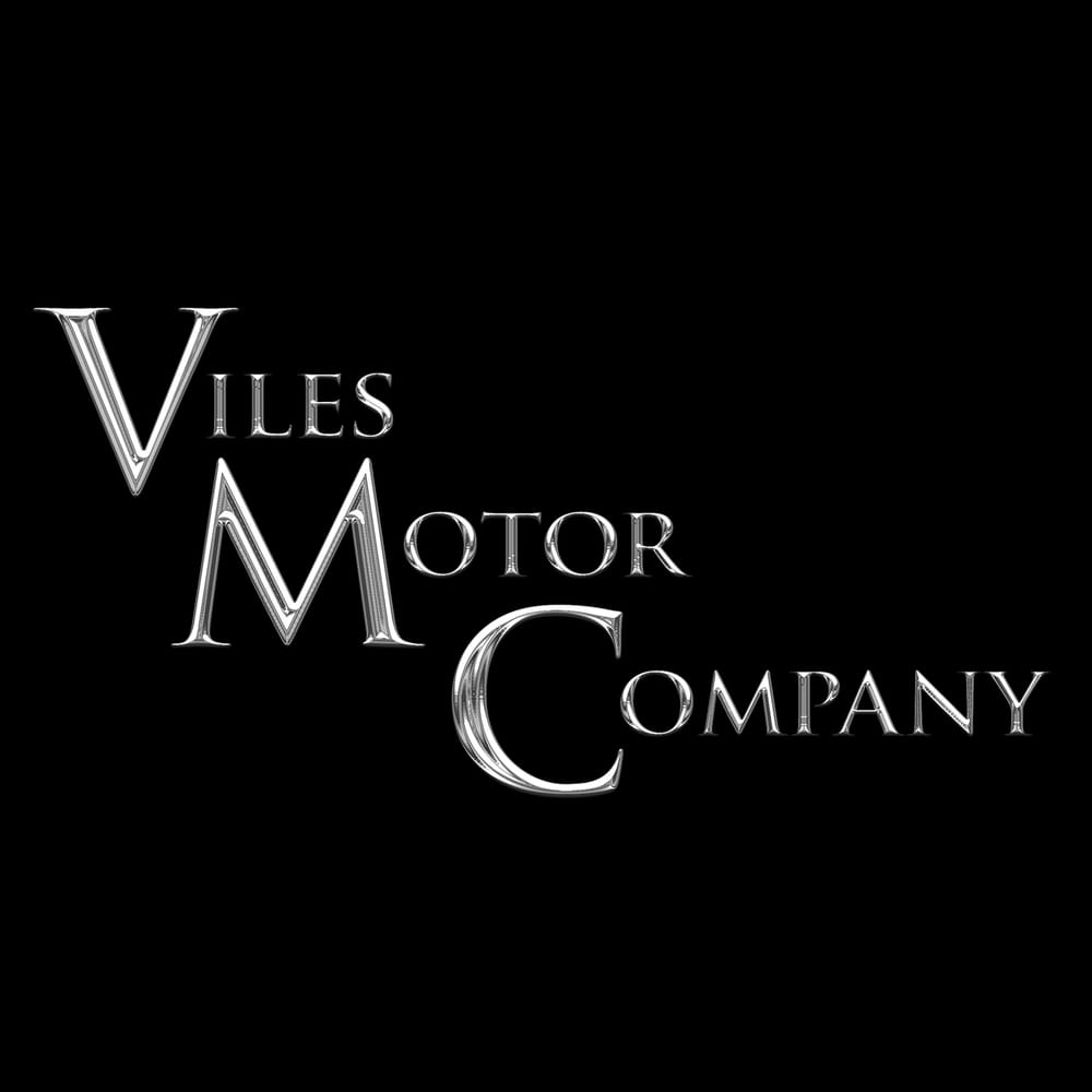 VILES MOTOR COMPANY 1700 E Sunshine, Springfield, Missouri Car
