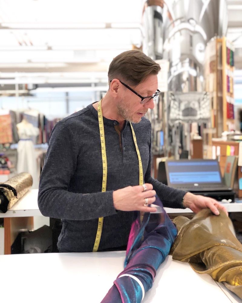 B&J FABRICS Updated August 2024 356 Photos & 93 Reviews 525 7th