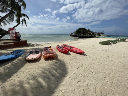 Mangodlong Paradise Beach Resort by null