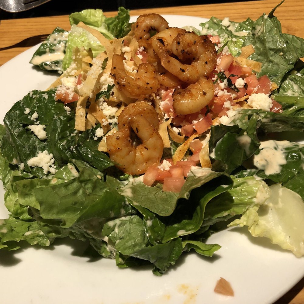 Chili's - Cesar salad w/ extra grilled shrimp - American Near Me - Alamogordo, New Mexico