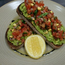 COOH Cafe & Roaster - Smashedavo salsa-fresh and flavoursome