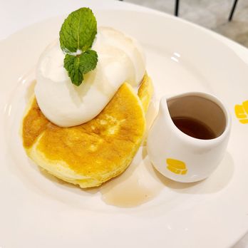 Fluffy Fluffy - Desserts Near Me - Tustin, California Fluffy Fluffy - Desserts Near Me - Tustin, California