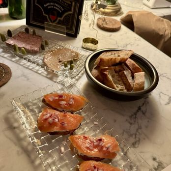 Garcons de Cafe - Pate de Campagne (top left) Smoked Salmon Tartine - Wine Bars Near Me - Los Angeles, California Garcons de Cafe - Pate de Campagne (top left) Smoked Salmon Tartine - Wine Bars Near Me - Los Angeles, California