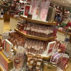 Bath & Body Works