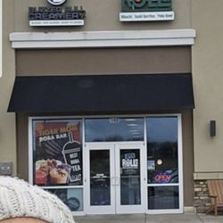 Tiger Mom Boba Bar - Roll On In converted to Tiger Mom Boba Bar.