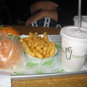 Shake Shack Upper West Side - Fast Food Near Me - New York, New York Shake Shack Upper West Side - Fast Food Near Me - New York, New York