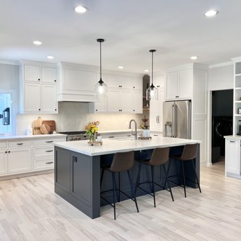Cruz Custom Cabinets - Cabinetry Near Me - Petaluma, California Cruz Custom Cabinets - Cabinetry Near Me - Petaluma, California