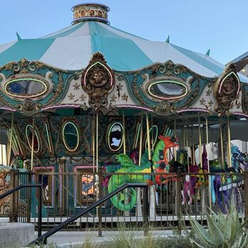 Universal Horror Unleashed - Outside - Haunted Houses Near Me - Las Vegas, Nevada