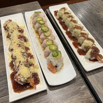 Awesome Sushi - I Feel So Lucky, Awesome Roll, Crunchy - Japanese Near Me - Long Beach, California Awesome Sushi - I Feel So Lucky, Awesome Roll, Crunchy - Japanese Near Me - Long Beach, California