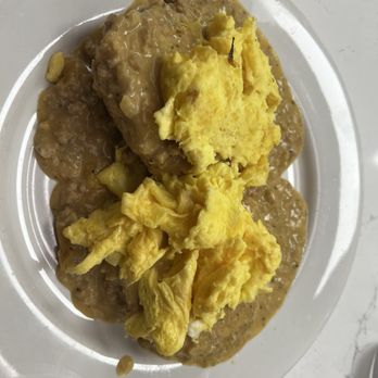 The Joy Bus Diner - Biscuits and gravy - Breakfast & Brunch Near Me - Phoenix, Arizona