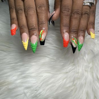 Heavenly Nails - Nail Salons Near Me - Humble, Texas