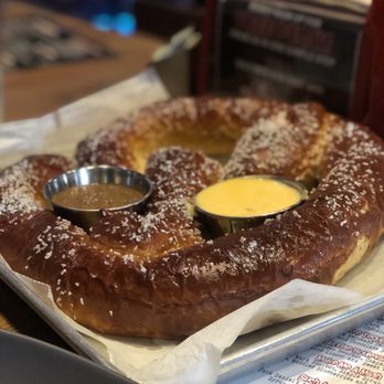 Brgr Stop - American Near Me - Fort Lauderdale, Florida