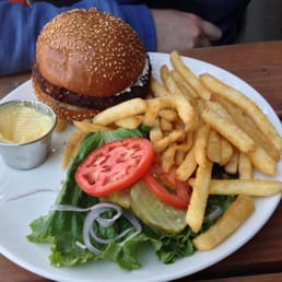Veggie burger with goat cheese Veggie burger with goat cheese
