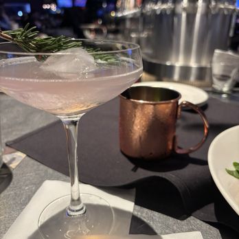 Yard House - Lavender Drop - Bars Near Me - Tampa, Florida Yard House - Lavender Drop - Bars Near Me - Tampa, Florida