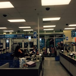 Only one cashier!! Friday night