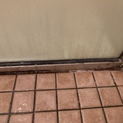 Club Renaissance - Women's locker room