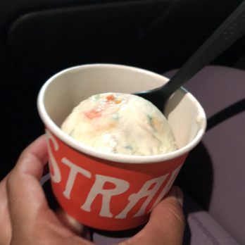 Salt & Straw - Luck charms cereal ice cream - Ice Cream & Frozen Yogurt Near Me - Miami, Florida