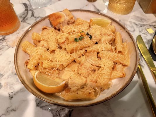 La Rosa Gastrobar by null